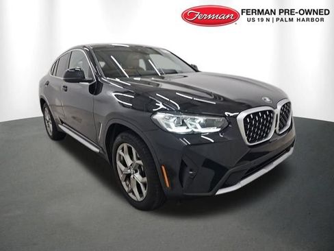 Used 2025 BMW X4 xDrive30i AWD/4WD image 1