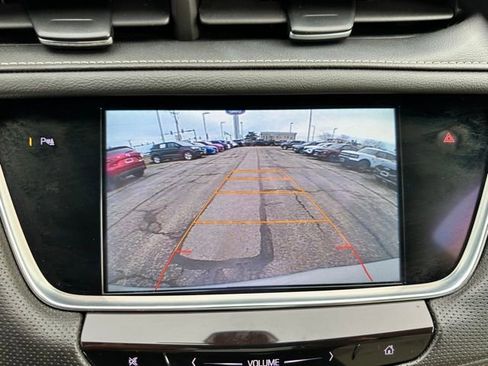 Used 2017 Cadillac XT5 Luxury w/ Driver Awareness Package image 17