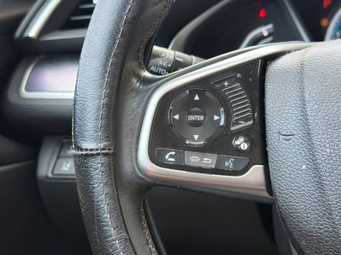 Used 2017 Honda Civic Touring image 24