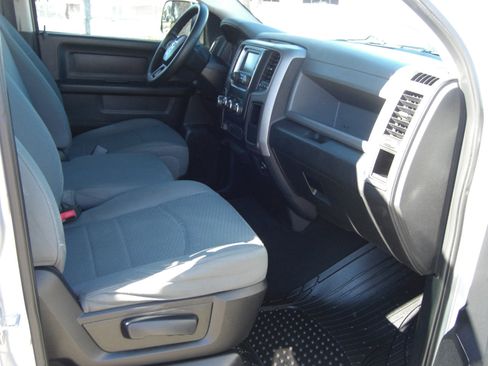Used 2014 RAM 1500 Express image 16