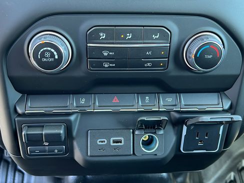 New 2025 Chevrolet Silverado 2500 W/T w/ WT Convenience Package image 19