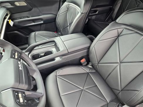 New 2027 Kia Telluride EX FWD image 17