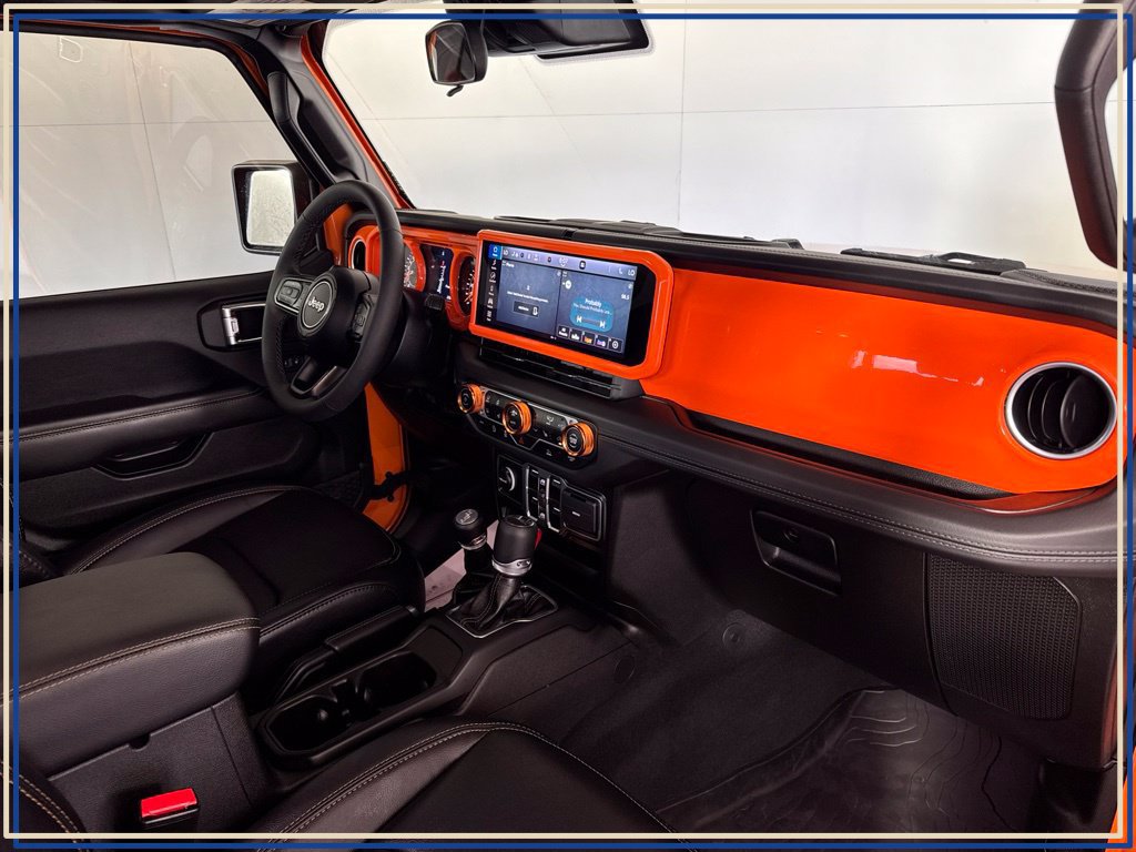 Certified 2025 Jeep Gladiator Sport AWD/4WD image 47
