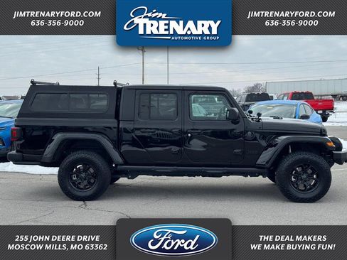 Used 2024 Jeep Gladiator Sport image 1