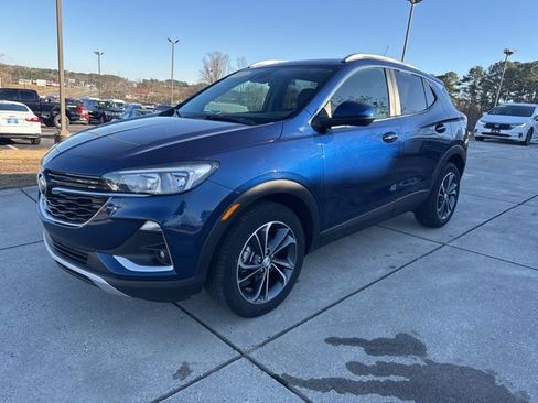 Used 2023 Buick Encore GX Select image 3