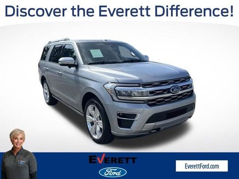 Used 2024 Ford Expedition Platinum AWD/4WD image 1