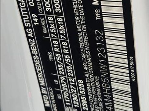 Certified 2022 Mercedes-Benz GLB 250 4MATIC image 22