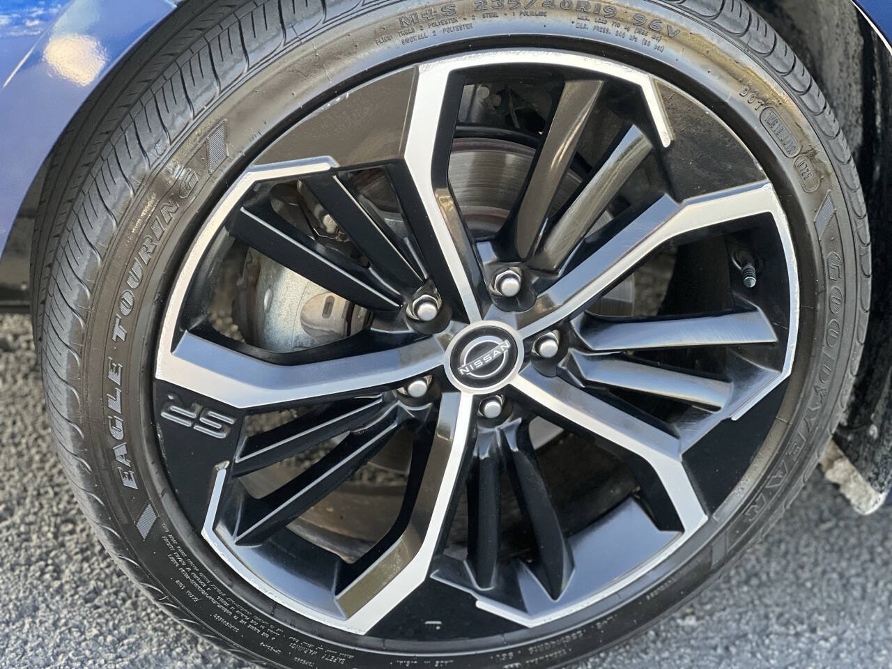 Used 2023 Nissan Altima 2.5 SR w/ SR Premium Package FWD image 13