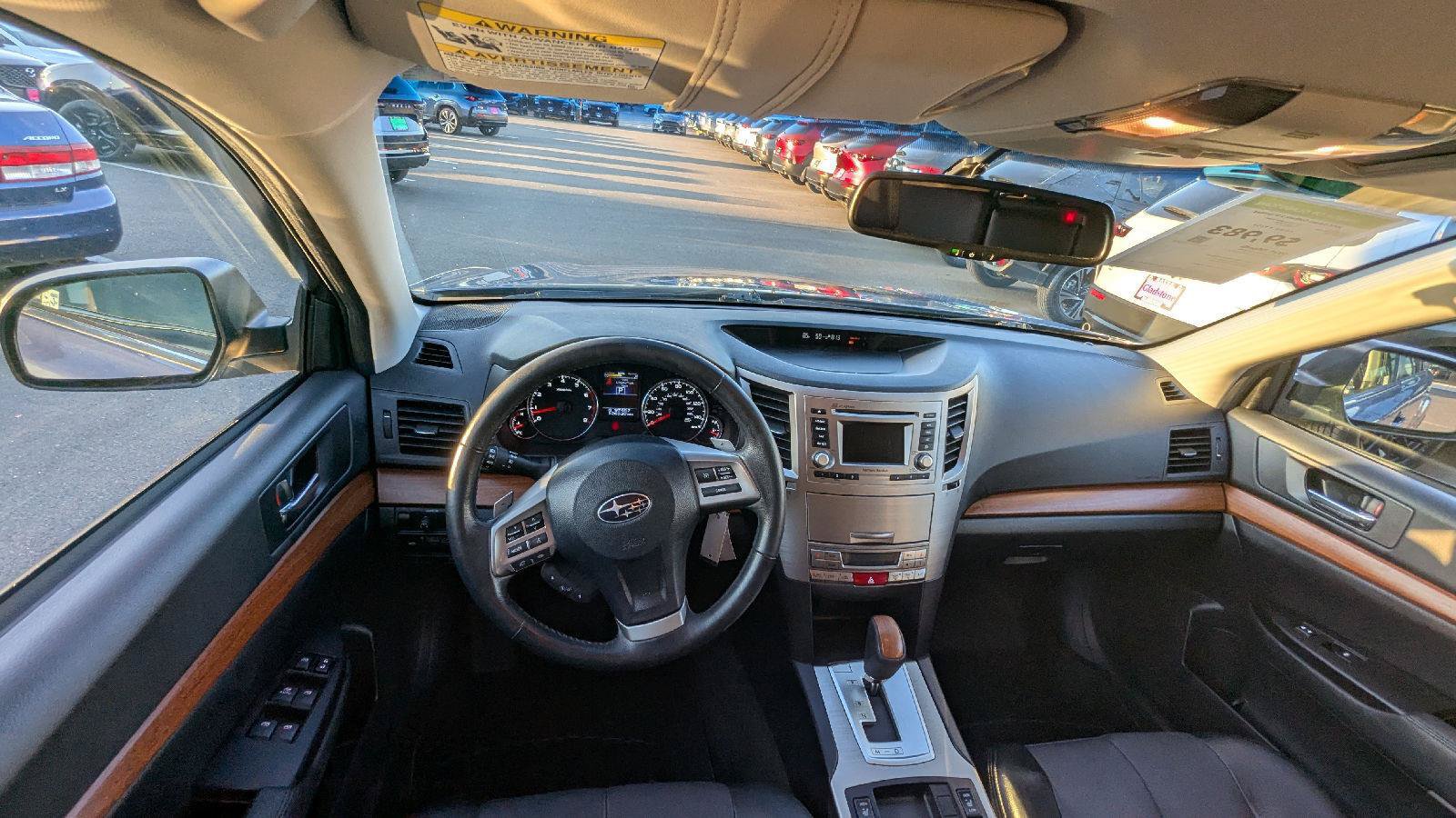 Used 2014 Subaru Outback 2.5i Limited AWD/4WD image 14