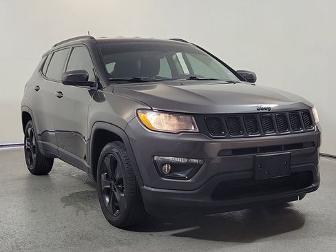 Used 2020 Jeep Compass Latitude AWD/4WD image 1