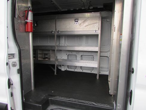 Used 2023 Ford Transit 250 Medium Roof image 6