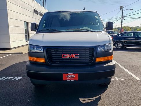 New 2025 GMC Savana 3500 Extended w/ Driver Convenience Package RWD image 2