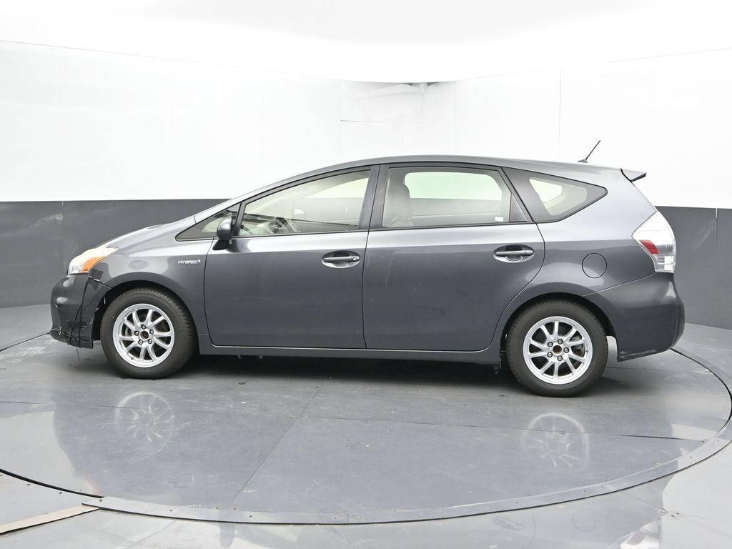 Used 2012 Toyota Prius V Two FWD image 7