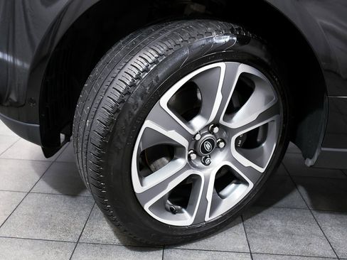 Used 2021 Land Rover Range Rover Westminster Edition image 7