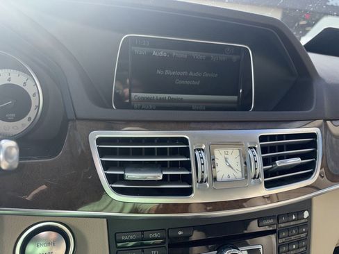 Used 2014 Mercedes-Benz E 350 4MATIC Wagon image 8