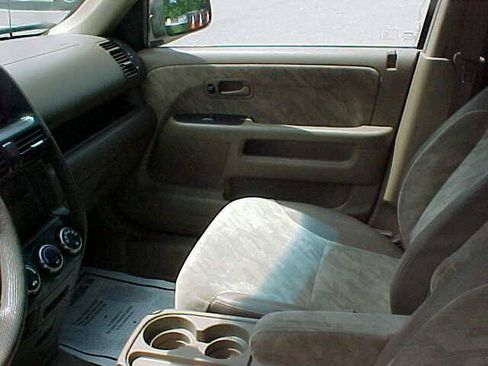 Used 2004 Honda CR-V EX image 24