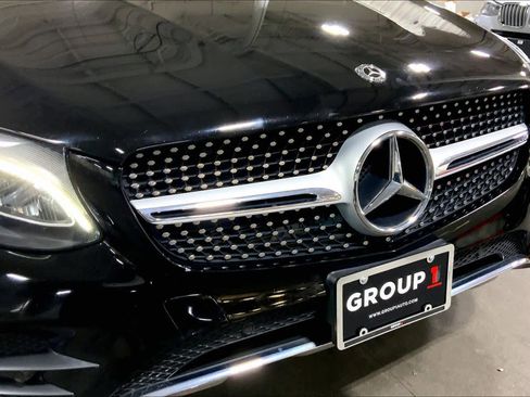 Used 2019 Mercedes-Benz GLC 300 4MATIC Coupe image 29