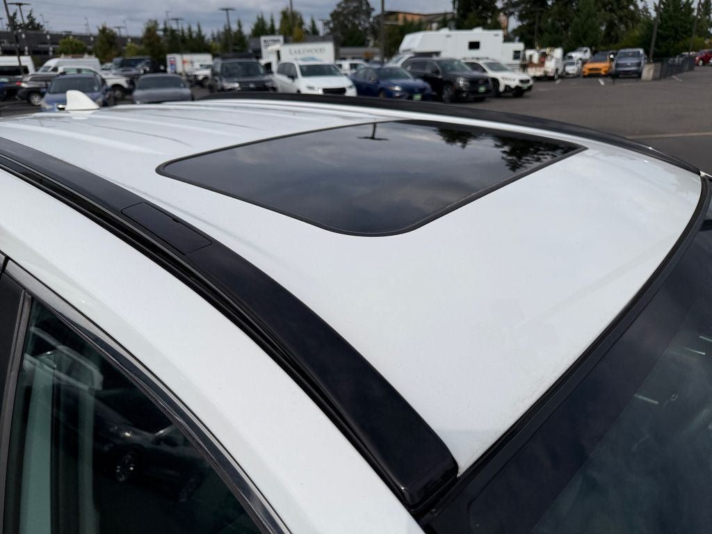 Used 2020 Toyota RAV4 XLE w/ Convenience Package AWD/4WD image 28