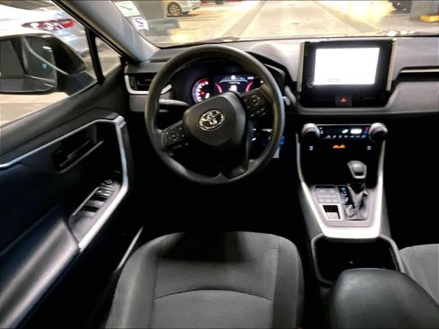 Used 2024 Toyota RAV4 LE image 17