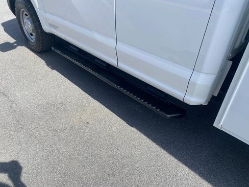 Used 2018 Ford F250 XL w/ Power Equipment Group image 5