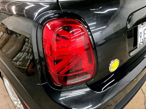 Used 2024 MINI Cooper SE image 32