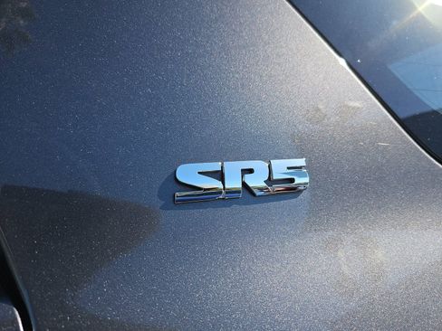 Used 2021 Toyota 4Runner SR5 image 40