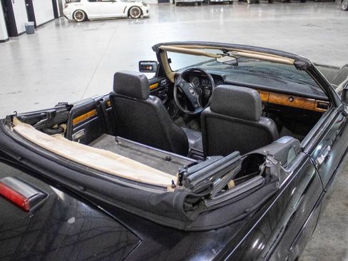Used 1989 Jaguar XJS V12 Convertible image 20