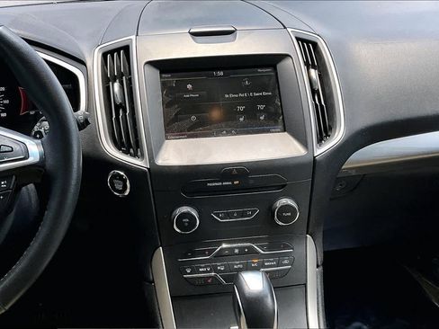 Used 2015 Ford Edge SEL w/ Equipment Group 201A FWD image 7