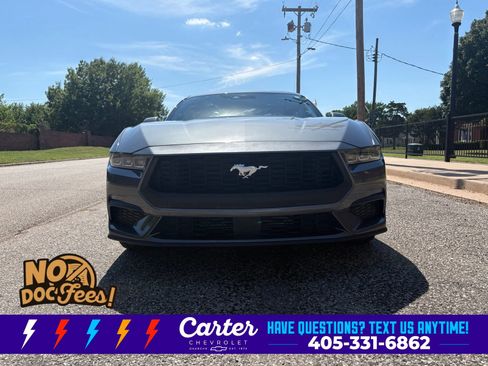 Used 2024 Ford Mustang Coupe RWD image 5