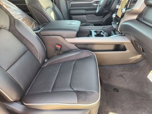 New 2026 RAM 1500 Laramie w/ Laramie Southwest Edition AWD/4WD image 13