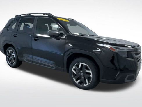 Certified 2025 Subaru Forester Limited image 2