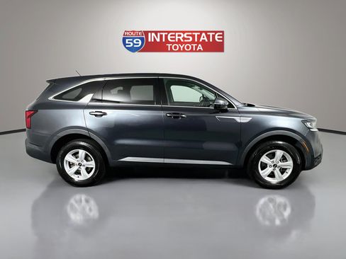 Used 2021 Kia Sorento LX AWD/4WD image 8