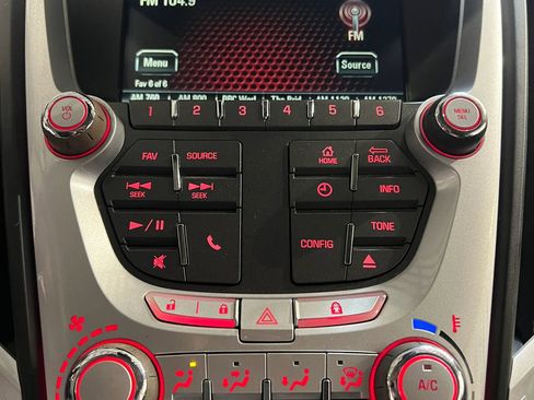 Used 2015 GMC Terrain SLE image 10