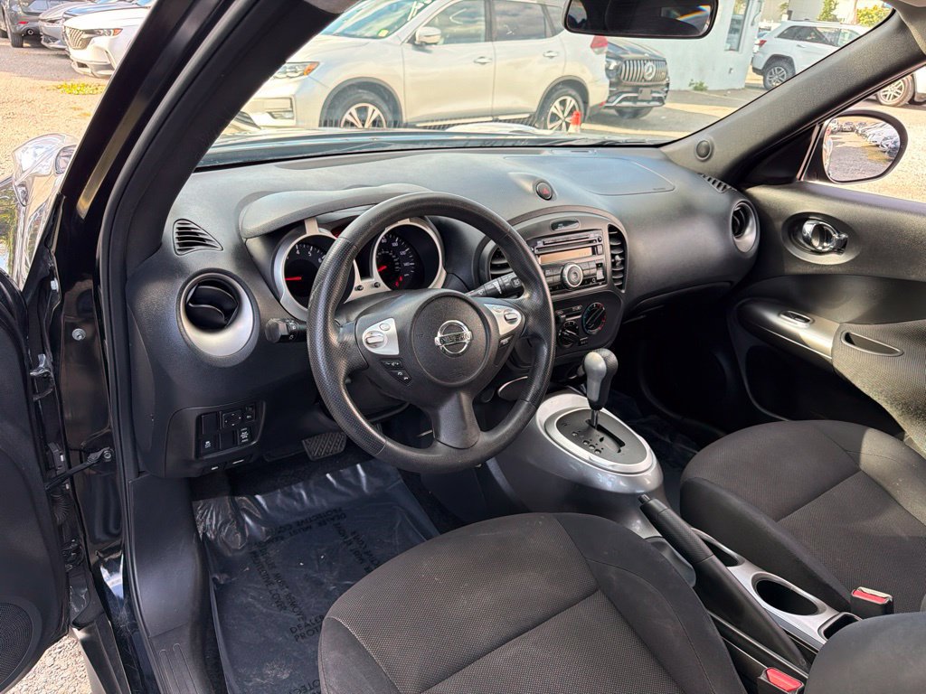 Used 2014 Nissan Juke S AWD/4WD image 25