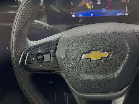 Used 2025 Chevrolet TrailBlazer LT FWD image 19