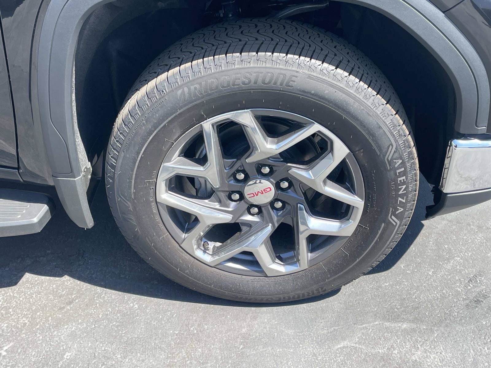 New 2026 GMC Sierra 1500 SLT w/ SLT Premium Plus Package AWD/4WD image 30