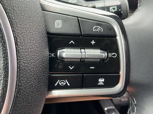 Used 2024 Kia Sorento SX FWD image 27