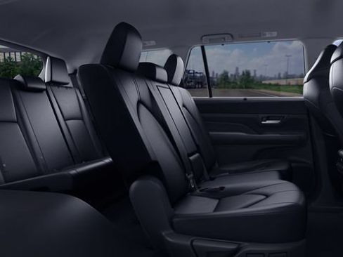New 2026 Toyota Grand Highlander XLE FWD image 21
