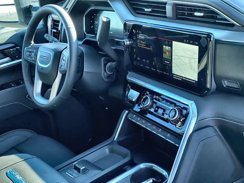 New 2026 GMC Sierra 2500 Denali w/ Denali Reserve Package AWD/4WD image 46
