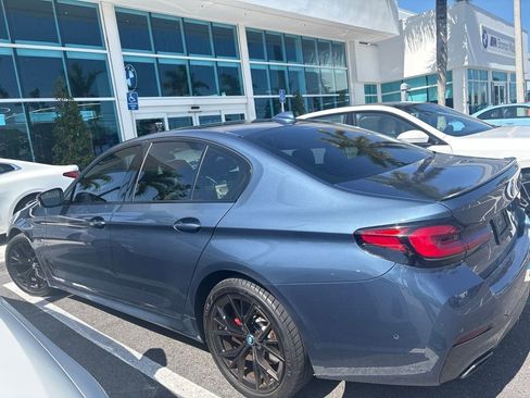 Used 2023 BMW 530e w/ M Sport Package RWD image 7