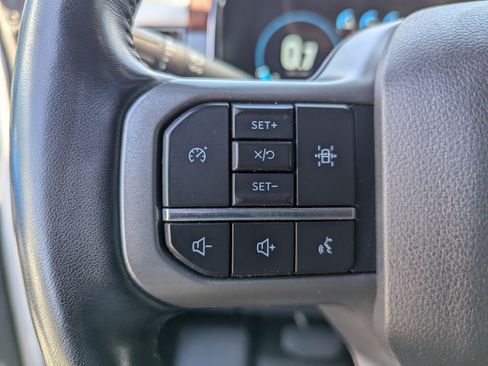 Used 2022 Ford F150 Lariat AWD/4WD image 15