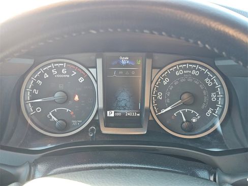 Used 2023 Toyota Tacoma TRD Sport image 23