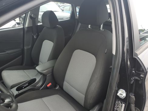 Used 2022 Hyundai Kona SE FWD image 15
