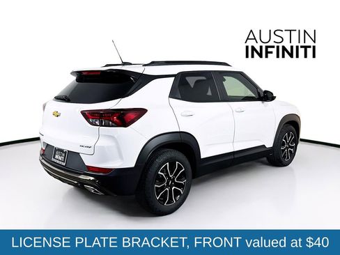 Used 2023 Chevrolet TrailBlazer ACTIV w/ Sun and Liftgate Package image 8