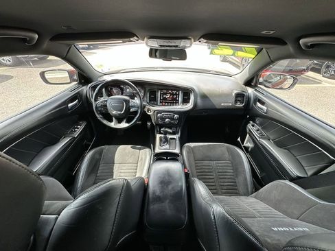 Used 2022 Dodge Charger Scat Pack w/ Daytona Edition Group image 18