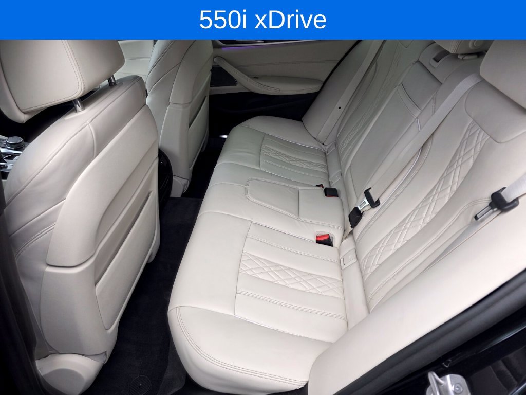 Used 2021 BMW M550i xDrive w/ Premium Package AWD/4WD image 14