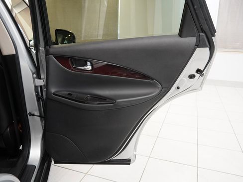 Used 2015 INFINITI QX50 AWD image 22