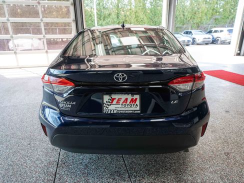 Used 2024 Toyota Corolla LE image 3