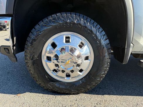 Used 2025 Chevrolet Silverado 3500 LTZ w/ LTZ Texas Edition AWD/4WD image 54