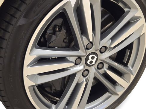 Used 2023 Bentley Continental GT Mulliner image 16